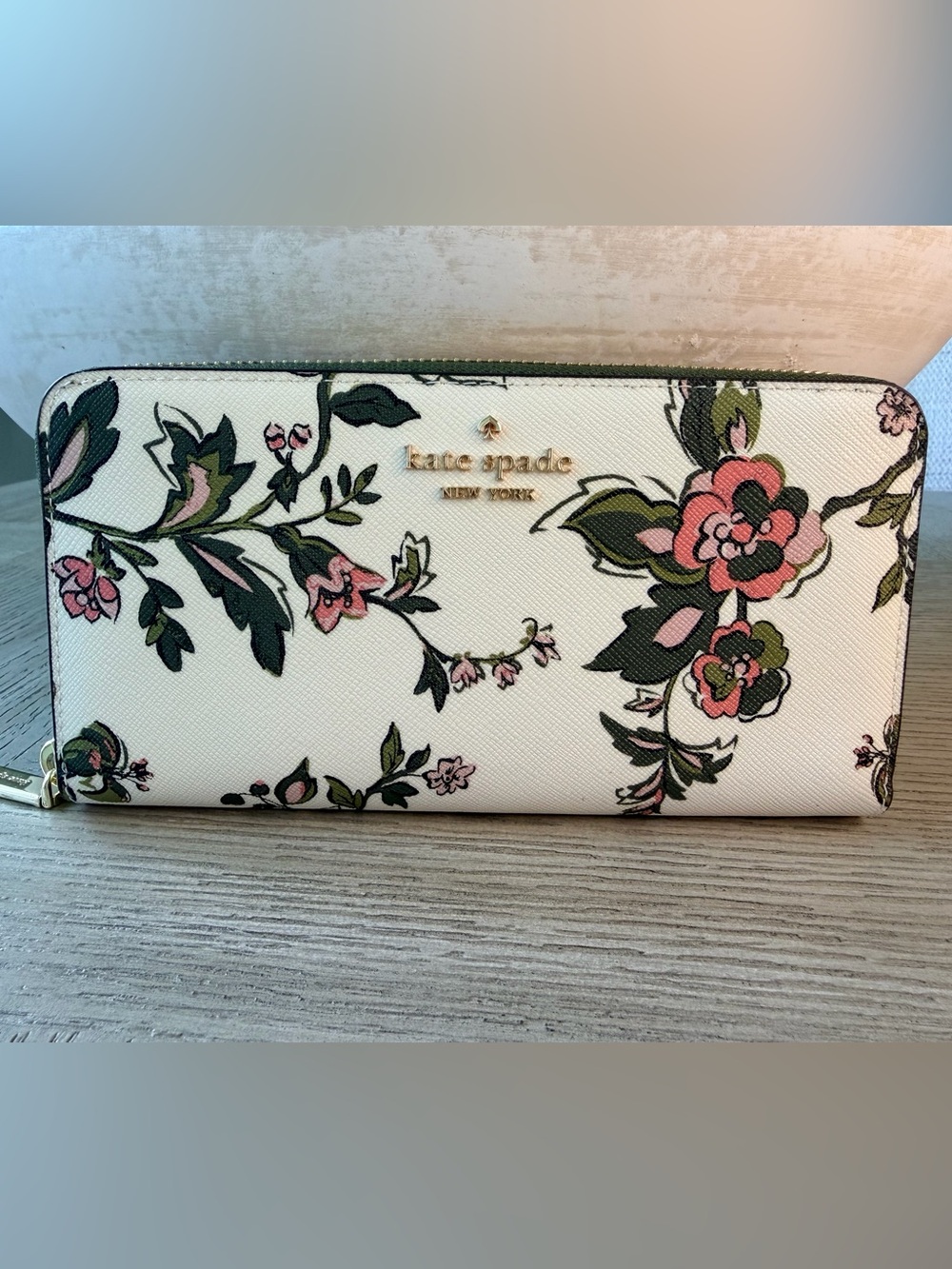 Kate Spade New York Madison Forest Blooms Continental Wallet – NWOT